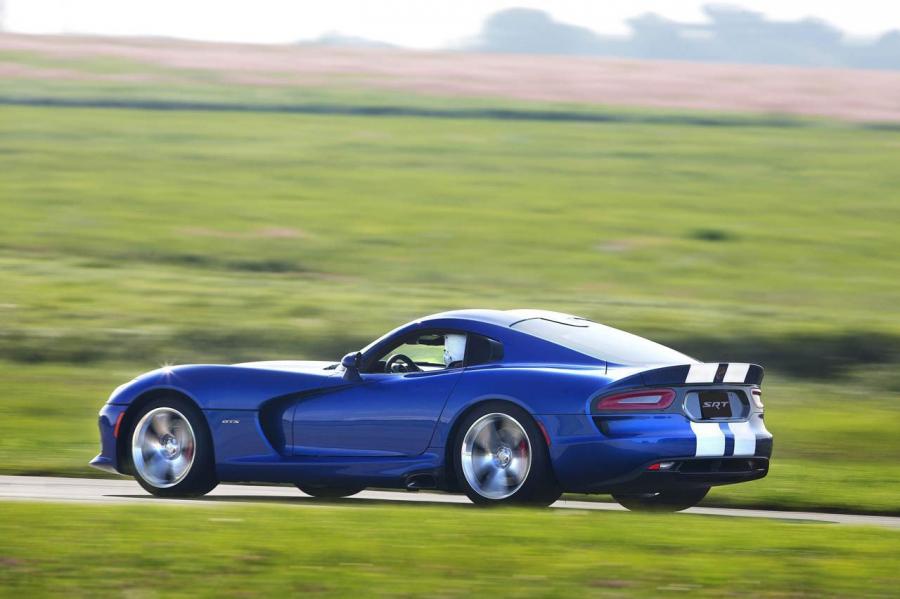  Dodge Viper SRT GTS Launch Edition 2013 года  (фото 6 из 30)
